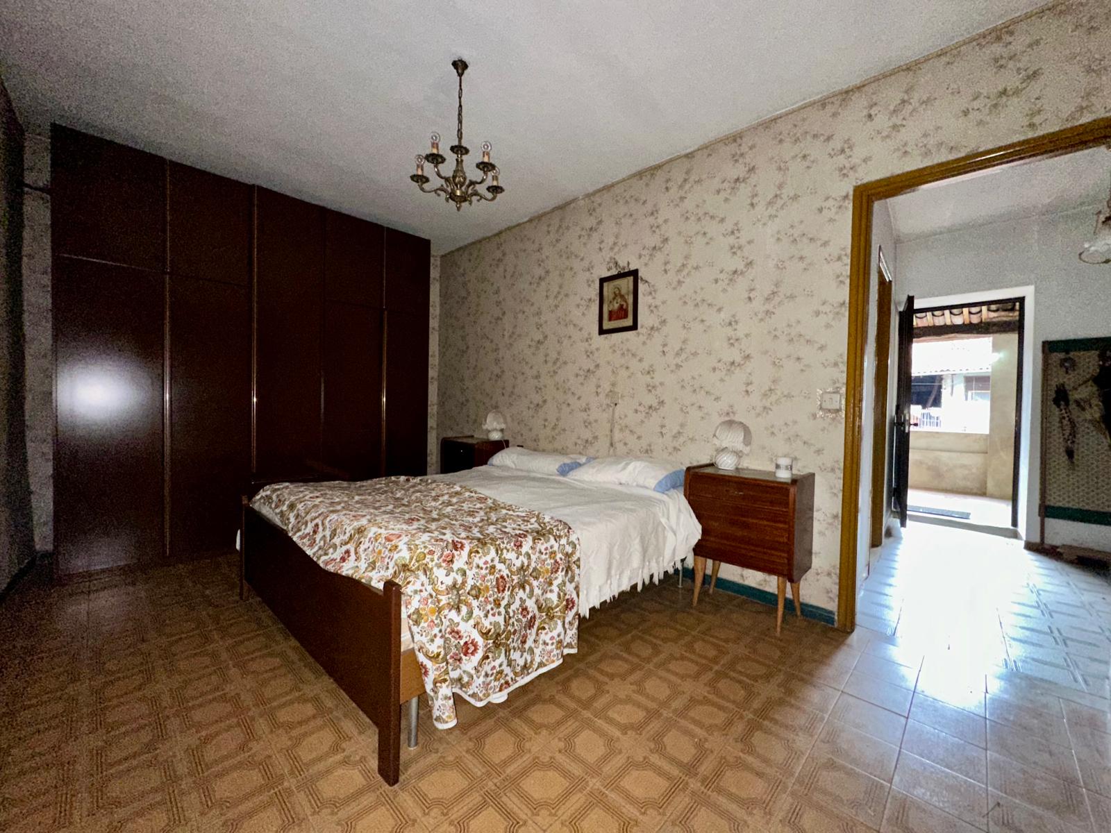 Casa semi indipendente centro storico miniatura 7