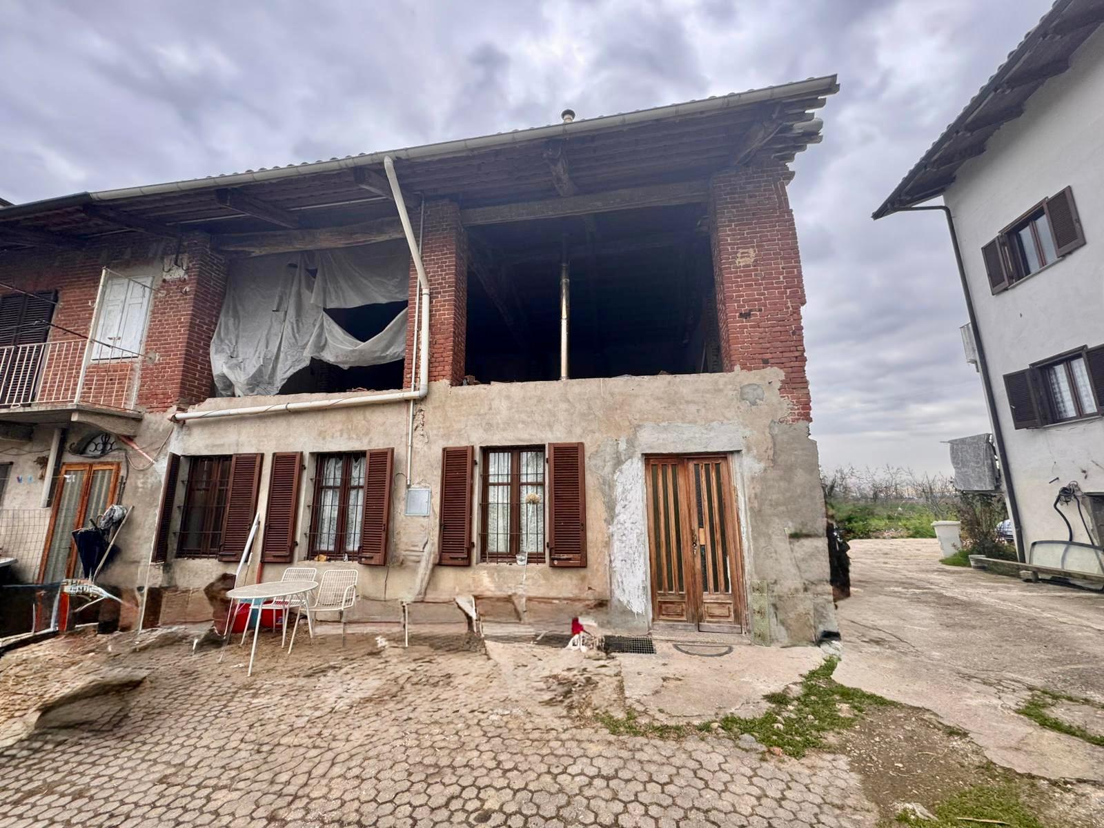 Trilocale piano terra con giardino